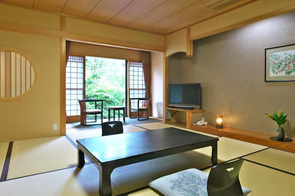Yuraku Hotel Awara Bilik gambar