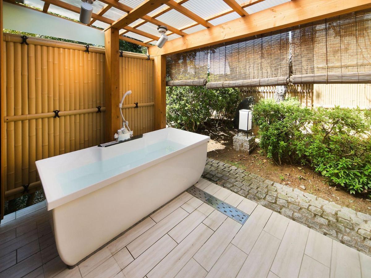 Yuraku Hotel Awara Luaran gambar